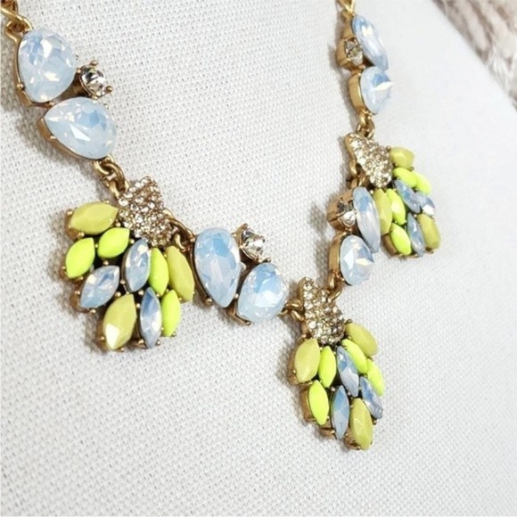 J. Crew Floral Yellow Multi Stone Statement Gold Tone Rhinestones # 243 - Picture 6 of 9